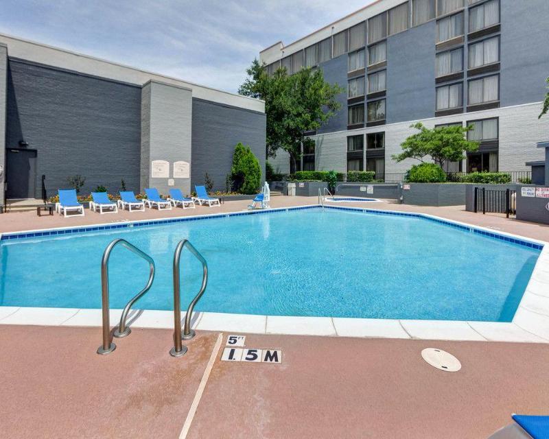 Holiday Inn Express & Suites Plano East - Richardson By Ihg Экстерьер фото